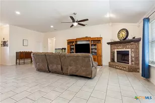 303 Co Rd 127, Gatesville, TX 76528 - Photo 4