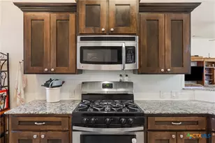 303 Co Rd 127, Gatesville, TX 76528 - Photo 10