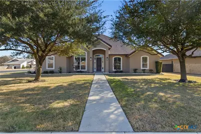 647 Oak Creek Parkway, Seguin, TX 78155 - Photo 2