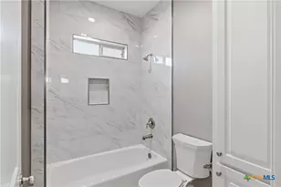 647 Oak Creek Pkwy, Seguin, TX 78155 - Photo 42