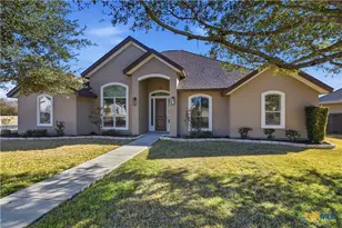 647 Oak Creek Pkwy, Seguin, TX 78155 - Photo 1