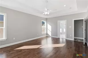 647 Oak Creek Pkwy, Seguin, TX 78155 - Photo 28