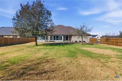 647 Oak Creek Parkway, Seguin, TX 78155 - Photo 48