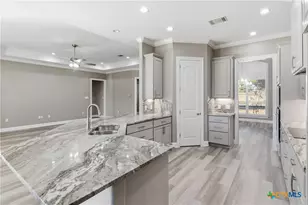 647 Oak Creek Pkwy, Seguin, TX 78155 - Photo 22