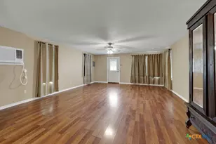 1630 Katy St, New Braunfels, TX 78130 - Photo 12