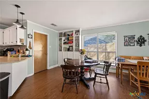 1911 Palace Dr, New Braunfels, TX 78130 - Photo 10