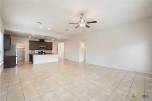 2241 Windswept Wy, New Braunfels, TX 78132 - Photo 10