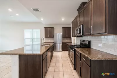 2241 Windswept Way, New Braunfels, TX 78132 - Photo 6