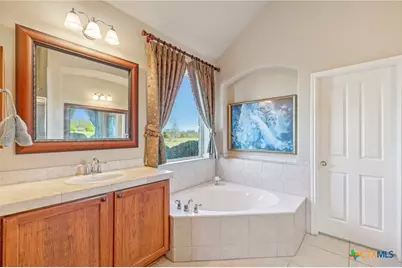 1525 Fm 1704, Elgin, TX 78621 - Photo 20