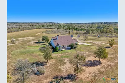 1525 Fm 1704, Elgin, TX 78621 - Photo 40