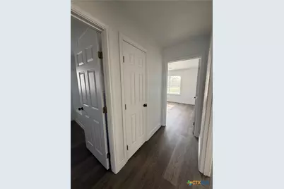 801 Hopkins St., Yoakum, TX 77995 - Photo 6