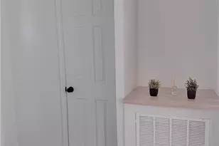 801 Hopkins St, Yoakum, TX 77995 - Photo 20