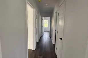 801 Hopkins St, Yoakum, TX 77995 - Photo 4