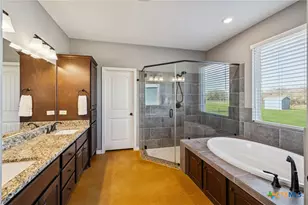 5476 County Rd 427, Stockdale, TX 78160 - Photo 16