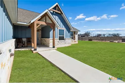 5476 County Road 427, Stockdale, TX 78160 - Photo 1