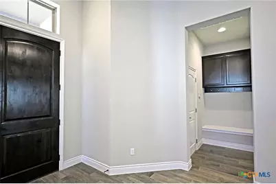 588 Vale Court, New Braunfels, TX 78132 - Photo 6