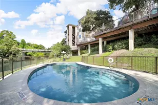 401 W Lincoln St, New Braunfels, TX 78130 - Photo 16