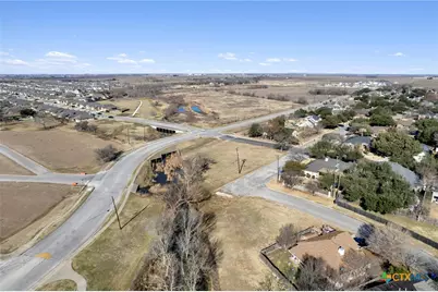 3949 Pinehurst Drive, Taylor, TX 76574 - Photo 8