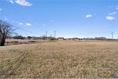 3949 Pinehurst Drive, Taylor, TX 76574 - Photo 12