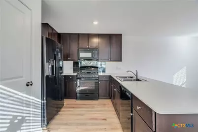 41 Trinity Circle, Lockhart, TX 78644 - Photo 8