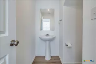 41 Trinity Cir, Lockhart, TX 78644 - Photo 14