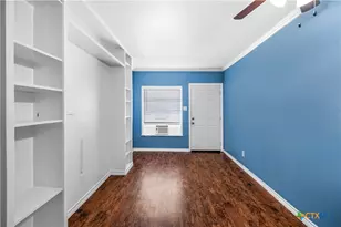 121 Bonham St, Port Lavaca, TX 77979 - Photo 16