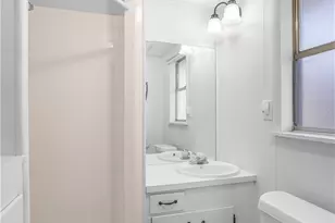 121 Bonham St, Port Lavaca, TX 77979 - Photo 20