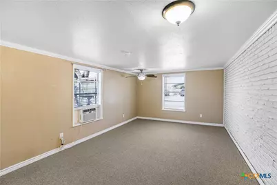 121 Bonham Street, Port Lavaca, TX 77979 - Photo 18