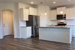 302 Saddleback Trl, Killeen, TX 76542 - Photo 10