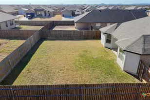 302 Saddleback Trl, Killeen, TX 76542 - Photo 30