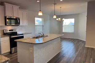 302 Saddleback Trl, Killeen, TX 76542 - Photo 6