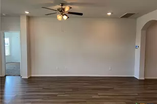 302 Saddleback Trl, Killeen, TX 76542 - Photo 8