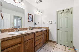 888 Shanklin Rd, Belton, TX 76513 - Photo 22