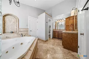 888 Shanklin Rd, Belton, TX 76513 - Photo 16