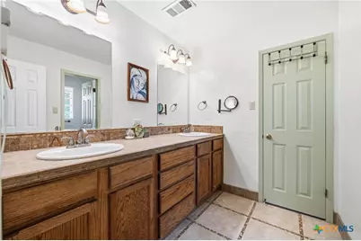 888 Shanklin Road, Belton, TX 76513 - Photo 22