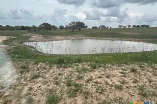 1709 FM318, Yoakum, TX 77995 - Photo 4