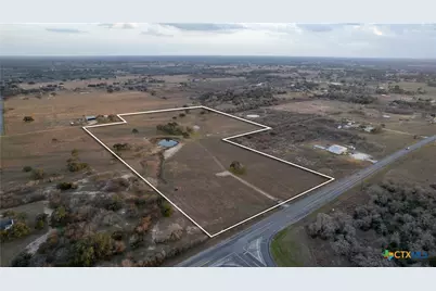 1709 Fm 318, Yoakum, TX 77995 - Photo 16