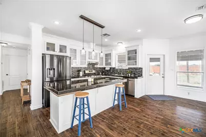 307 Stone Gate Drive, Victoria, TX 77904 - Photo 4