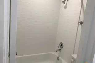 1048 Easy Gruene, New Braunfels, TX 78130 - Photo 28