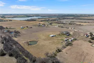 16067 McLennan Rd, Troy, TX 76579 - Photo 36