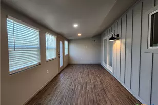 362 Lockener Ave, New Braunfels, TX 78130 - Photo 18