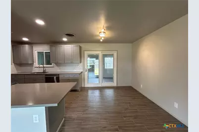 362 Lockener Avenue, New Braunfels, TX 78130 - Photo 16