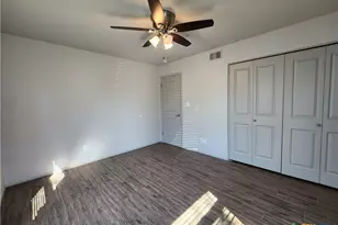 362 Lockener Ave, New Braunfels, TX 78130 - Photo 26