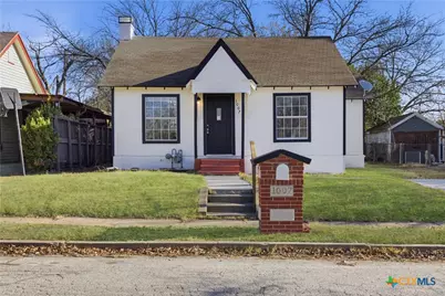 1007 N 30th Street, Waco, TX 76707 - Photo 2