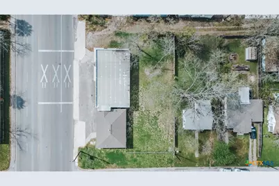 305 N Laurent Street, Victoria, TX 77901 - Photo 36