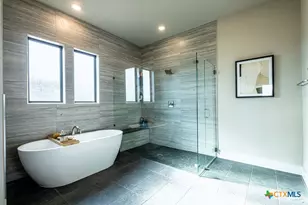 217 Northcrest Dr, Liberty Hill, TX 78642 - Photo 24