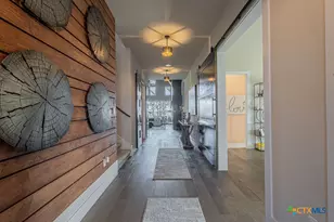 217 Northcrest Dr, Liberty Hill, TX 78642 - Photo 6