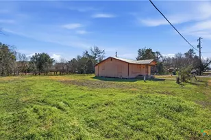 510 Volunteer St, Seguin, TX 78155 - Photo 16