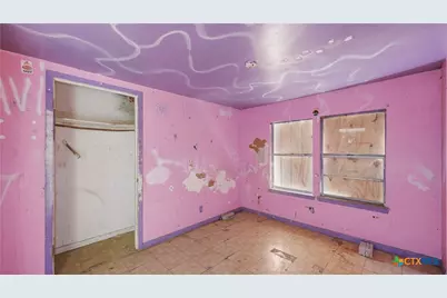 510 Volunteer Street, Seguin, TX 78155 - Photo 14