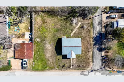 510 Volunteer Street, Seguin, TX 78155 - Photo 4